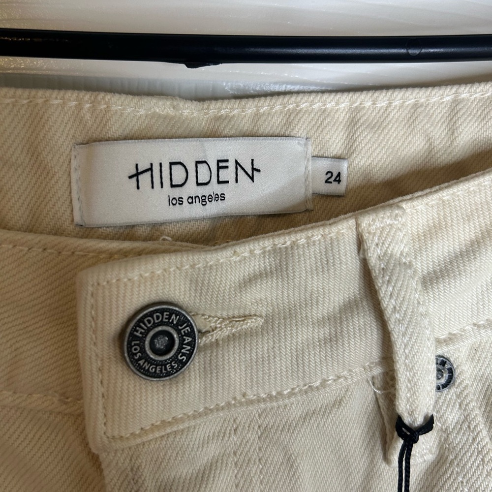 Hidden Los Angeles Tracey high rise straight Distressed Jeans - Picture 7 of 10